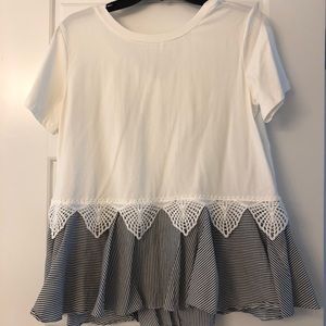 Pretty short sleeve blouse